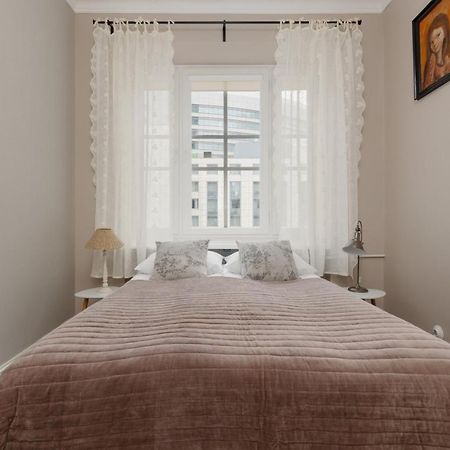 Metro Rondo Onz Apartment By Noclegi Renters Βαρσοβία Εξωτερικό φωτογραφία